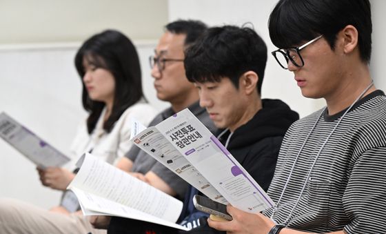 공정선거 참관단 '집중'