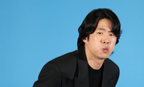 안재홍, 탱크보이