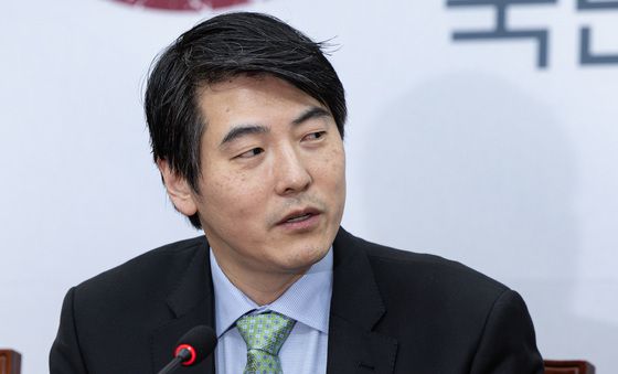 발언하는 제이슨 권 오픈 AI 최고전략책임자