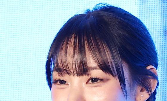 노제, 수줍은 인사