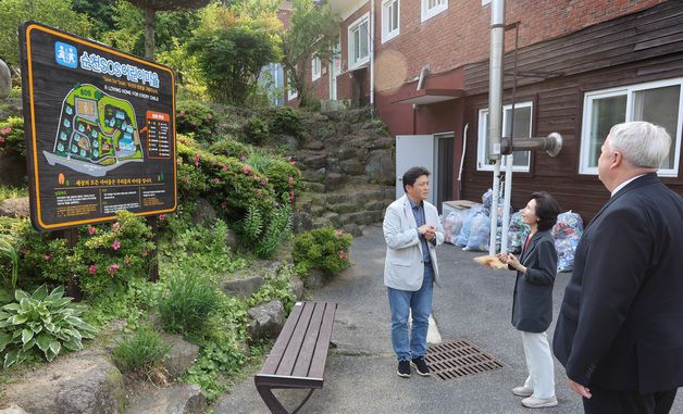 설난영 여사, 순천SOS어린이마을 방문