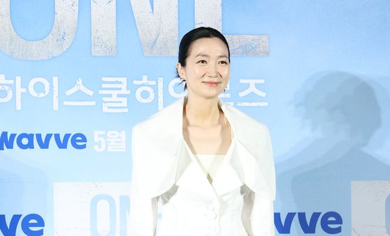 김주령, 순백의 카리스마