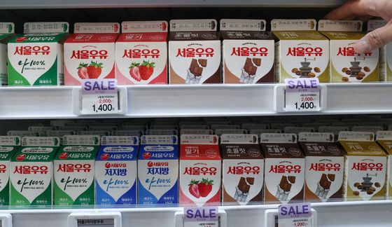 다음달부터 편의점서 '서울우유, 하이트진로 맥주 등 먹거리 줄줄이 인상'