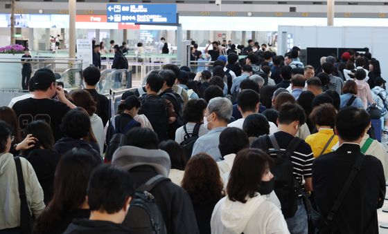 사전투표소로 향하는 발걸음