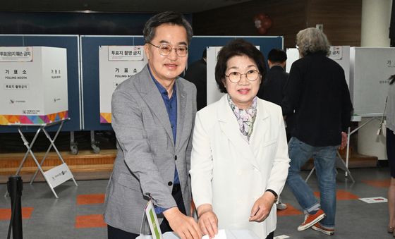 사전투표하는 김동연 경기도지사