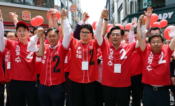 충장로서 유세하는 한동훈