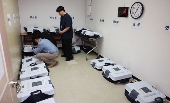 보관소에서 관리되는 사전투표함