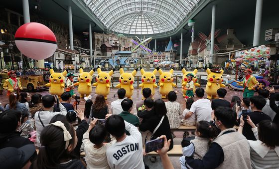 어린이날, 북적이는 놀이공원