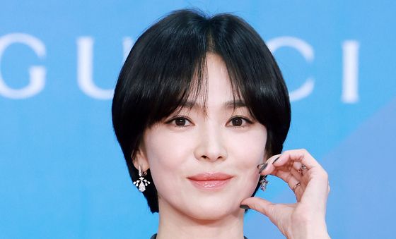 송혜교, 심쿵 눈빛