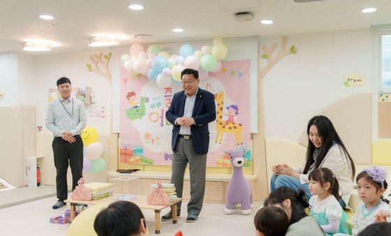 서울형 키즈카페 방문한 주형환 저출산고령사회위원회 부위원장