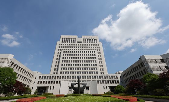 대선정국 소용돌이 중심에 선 대법원