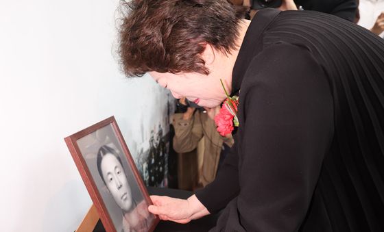 76년 만에 처음 본 아버지