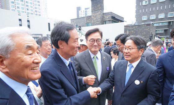 강기정 광주시장, 6‧10민주항쟁 기념식 참석