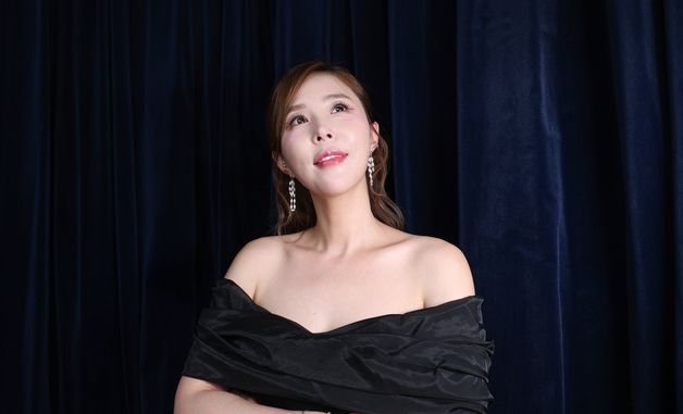 '43세' 신지, 한결같은 미모