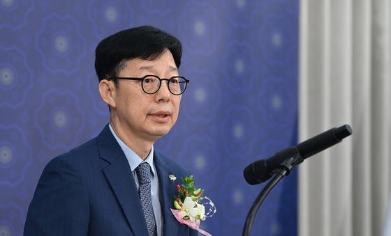 취임사하는 박윤주 외교부 1차관