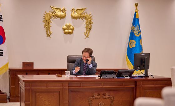 李대통령, 호주 총리와 15분간 첫 통화