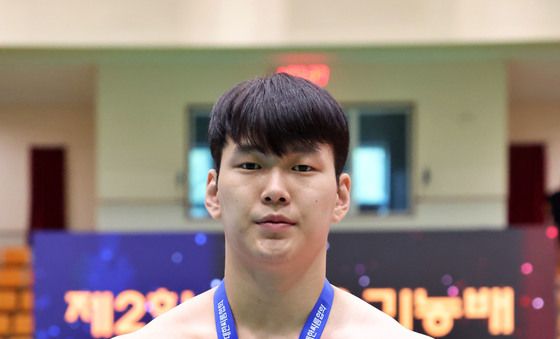 대학부 청장급 1위 최이건