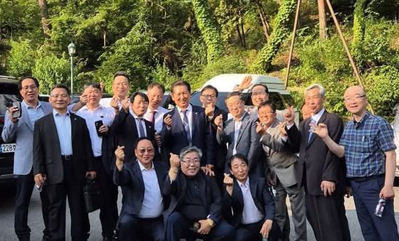 이재명 대통령 장남 결혼식에 초대된 소년공 시절 동료들