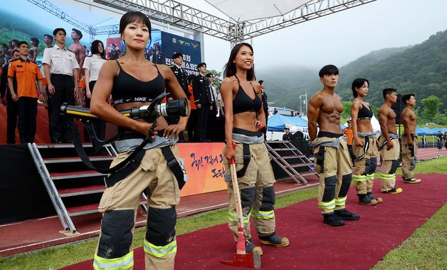 소방관들은 방화복도 멋져요