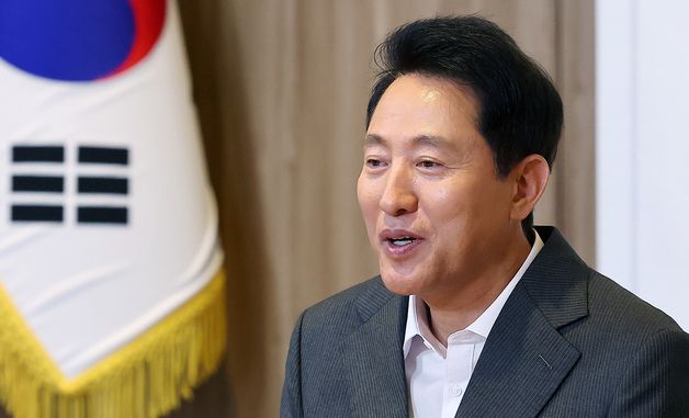 임신 공무원 응원 오찬 행사에서 인사말 하는 오세훈 시장