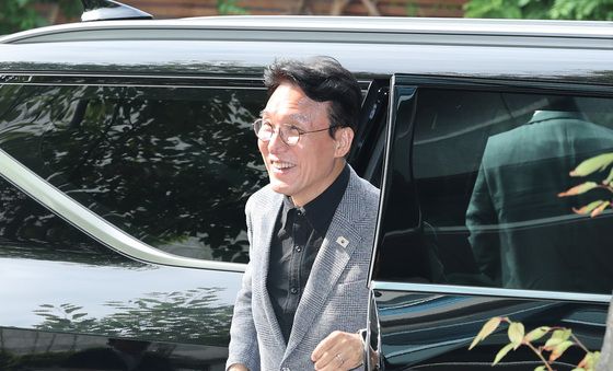 출근하는 김민석 국무총리 후보자