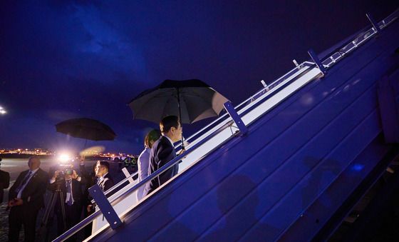 첫 순방 일정 마친 이재명 대통령