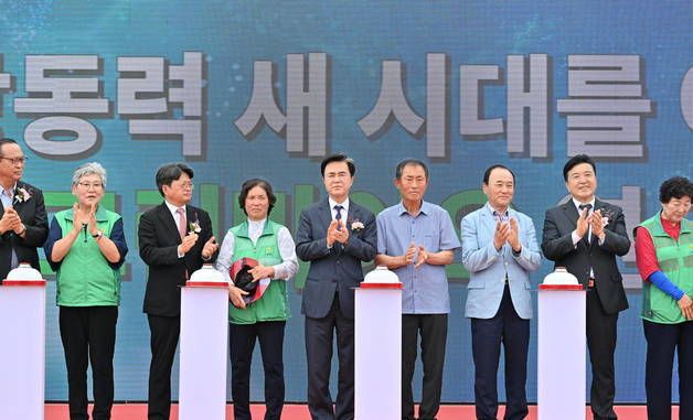 김태흠 지사, 이광형 총장 등과 '내포 농생명 클러스터 내 설립' 협약