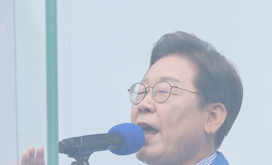 이재명 '방탄복·방탄유리 마지막 유세'