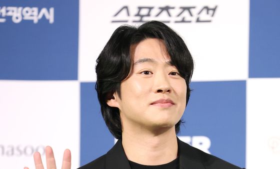 안재홍, 주오남 왔어요