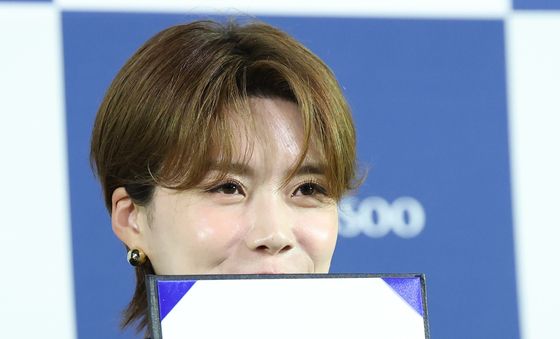 장동연, 개성만점