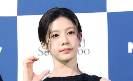 고윤정, 슬기로운 핸드프린팅