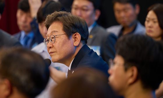 경청하는 이재명 대통령