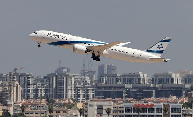 [포토] 벤구리온 국제공항 이륙하는 이스라엘 항공기