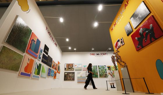 2025 화랑미술제 in 수원 개막