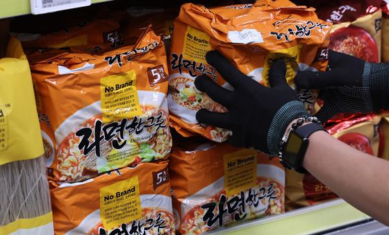 라면도 가성비 시대…PB라면 '열풍'