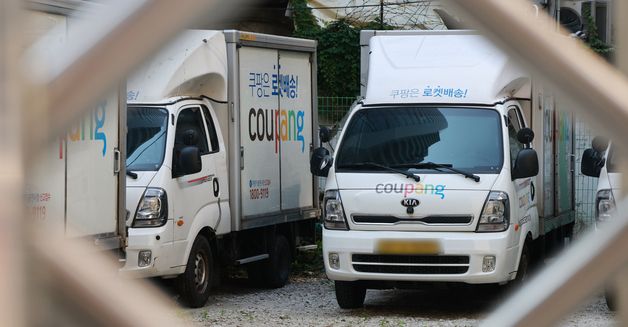 쿠팡 '대선일 주간 로켓배송 쉰다'… 배송기사 투표권 보장
