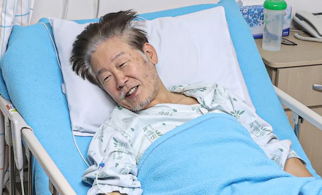 [이재명 당선 확실]단식투쟁으로 병원 입원한 이재명