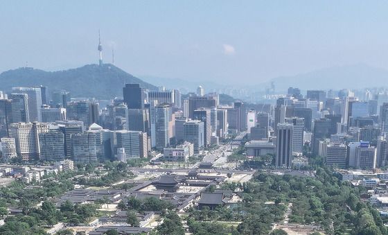 '마지막일지도'…청와대에 몰린 시민 발걸음