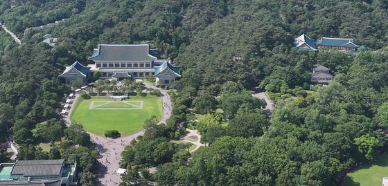 '마지막일지도'…청와대에 몰린 시민 발걸음