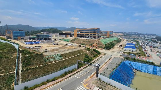 모습 드러낸 SMR 문무대왕과학연구소