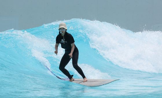 '더위야 물러가라'