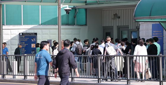 美 비자 급행료 검토… 136만원 내면 신속 진행