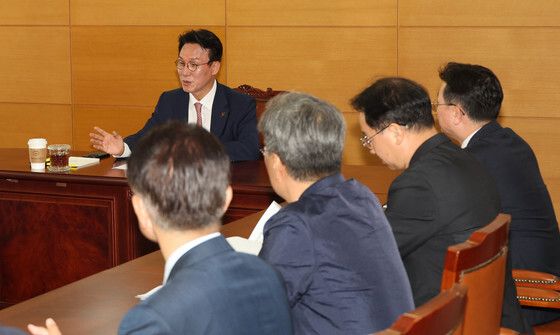 인사말하는 김민석 총리 후보자