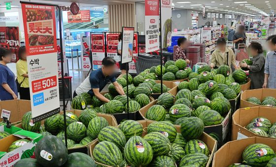 '롯데레드페스티벌' 진행하는 롯데마트