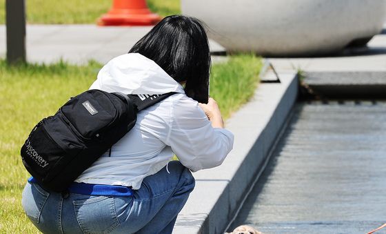 '더워, 움직이기 싫어'