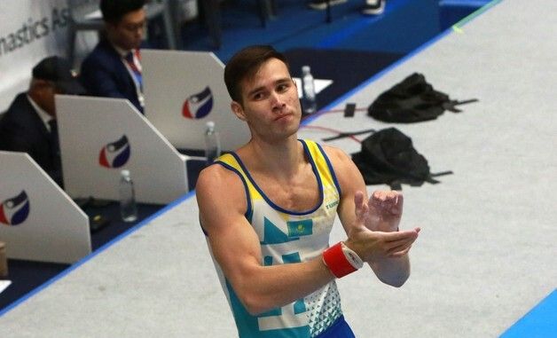 금메달 목에 건 카자흐 체조 간판 나리만 쿠르바노프