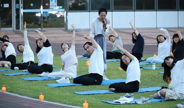 대전 동구, 바쁜 육아 속 쉼표… '달빛 인생 요가' 운영
