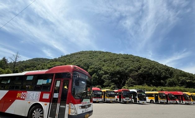 '노조 파업' 광주시내버스 차고지