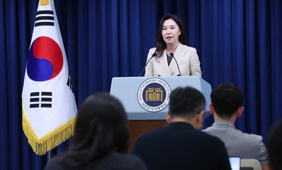 기자 질문까지 비춘다… 대통령실 브리핑룸 개편 예정