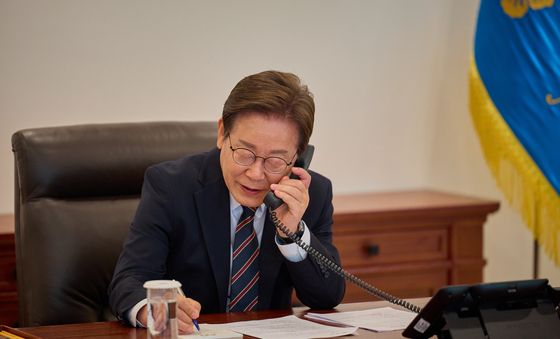 李대통령, 일본 이시바 총리와 25분간 첫 통화